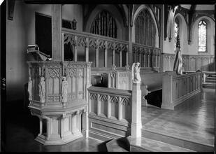 Church of the Resurrection. Horizontal detail pulpit.