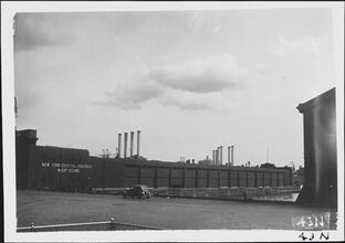 [East River at Rutgers Slip.]