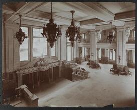 Hotel Belmont.
