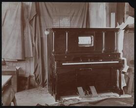 Pianos & Benches.