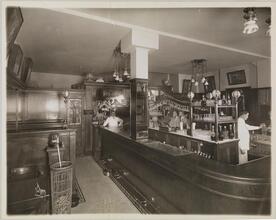 Tynan's Bar.