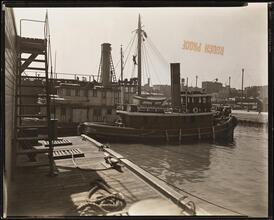 East River, Foot of East 9th Street