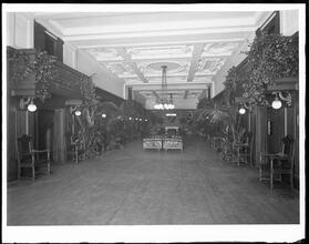 55 West 44th Street. City Club, assembly room.