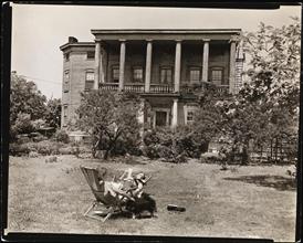 27th Avenue, no. 805, Astoria