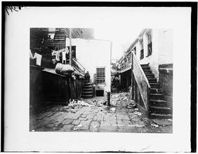 A Mulberry Bend Alley.