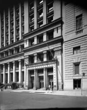 [Bowling Green Offices Building, 5-11 Broadway.]