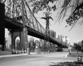 [Queensboro Bridge and Roosevelt Island Tramway.]