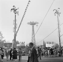 [Amusement Zone, New York World's Fair.]