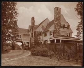 Residences, Mr. Thomas (President, Central Railway of New Jersey?), Morristown, N.J.