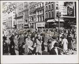 Fifth Ave. & 42nd St. intersection