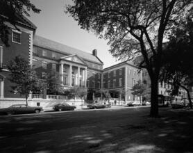 [Museum of the City of New York, 1220 Fifth Avenue.]