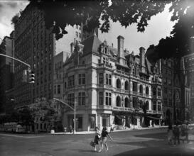 [Christie's USA, 867 Madison Avenue.]
