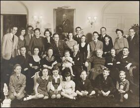 [Al Smith with his extended family.]