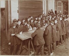 School for Apprentices - Hoe.