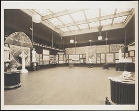 [Art gallery. Interior.]