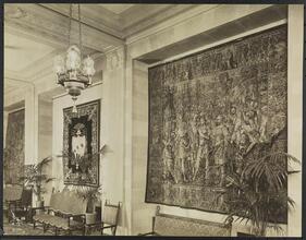 Hotel Biltmore, Tapestries.