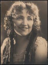 [Unidentified woman.]