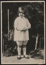 [Little girl.]