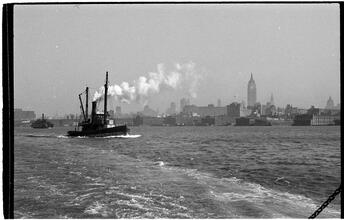 [Tugboat on Hudson River.]
