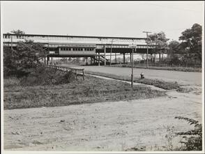 [Station at Allerton and Olinville Avenues.]