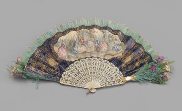 Bouquet fan of printed and painted paper leaf and feathers
