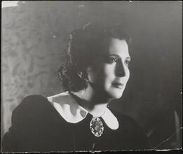 [Berta Gersten in "Professor Mamlock".]