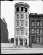 923 5th Avenue. Guggenheimer house.
