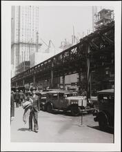Sixth Ave., Building Radio City.