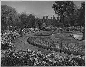 The Conservatory Gardens and the Frances Hodgson Burnett Fountain