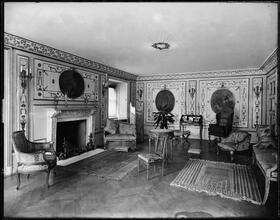 Parlor inside the Henry William Poor house.