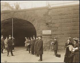 [Park Avenue at 34th Street.]