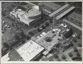 Bird's-eye from Trylon