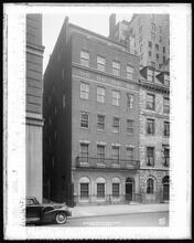 41 East 70th Street. Residence.