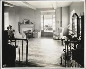 5 Riverside Drive. Apartment building. Interior, living room