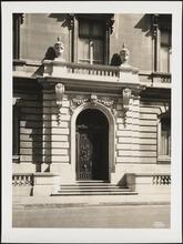 857 Fifth Avenue. Wm. H. Vanderbilt residence, formerly George Gould residence. Entrance