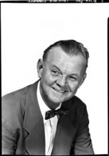 [Lawrence Tibbett for "Peter Pan".]