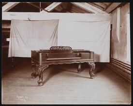 Pianos & Benches.