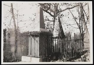 [Rodman Drake Monument.]