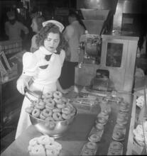 Times Square Donut Machine