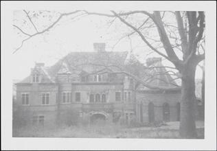 [Northeast corner of West 139th Street and Riverside Drive.]