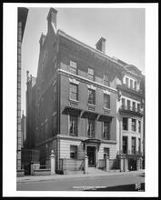33 East 67th Street. Residence.