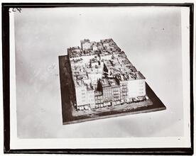 Tenement House Commission. Typical East Side Block "short view".