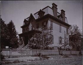 [Prospect Avenue at 165th Street.]