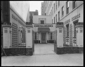 42 East 78th Street and Madison Avenue. Apartment house, courtyard.