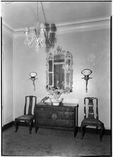Mrs. R. Eldridge [residence]. Hall.