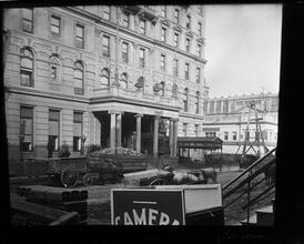 Construction of Hotel Manhattan.