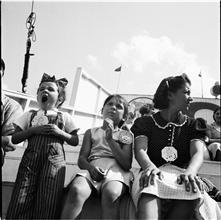 Steeplechase Circus: Children.