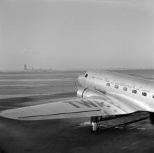 [TWA's The Lindbergh Line plane.]
