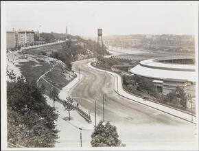 [Polo Grounds.]