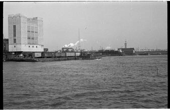 [Railroad terminal on the Hudson River.]
